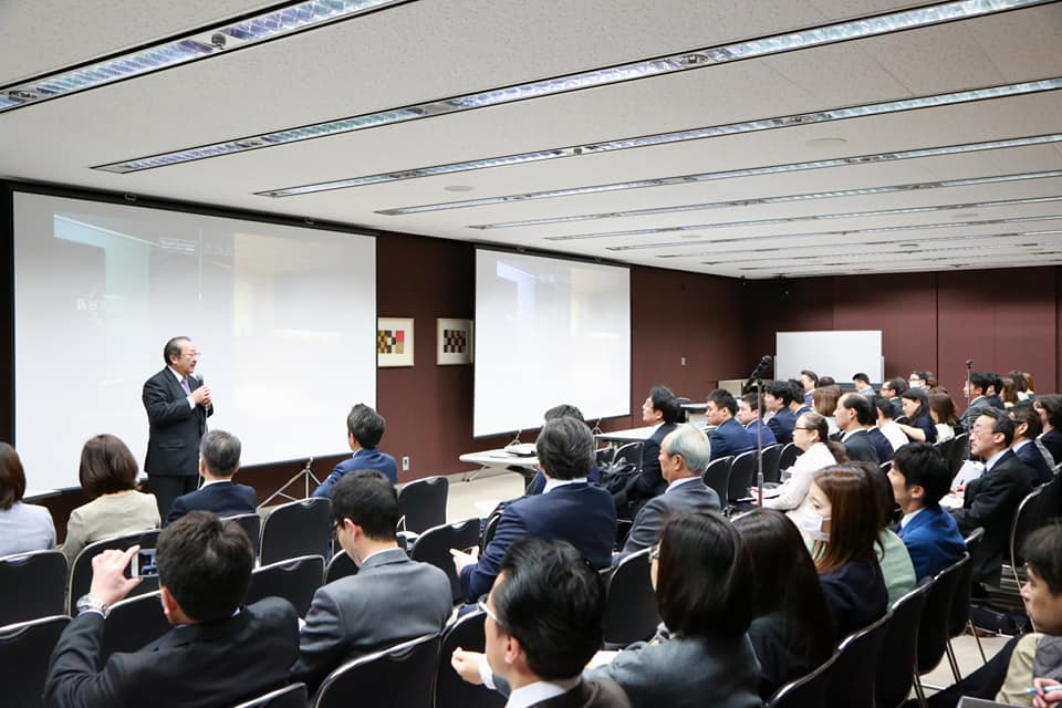 http://www.akasakakai.com/images/27540768_890715007764128_775406843281741668_n.jpg