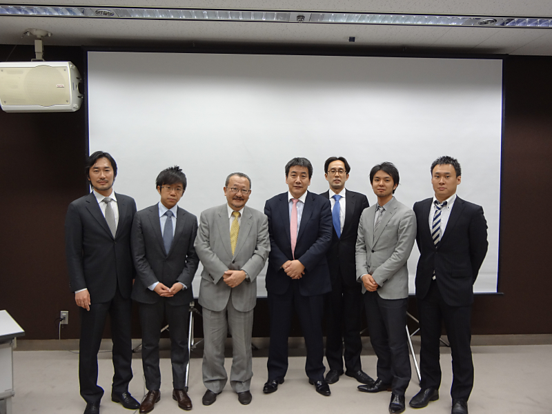 http://www.akasakakai.com/images/DSC02293%2B1.jpg